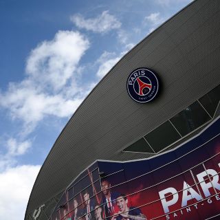 En Francia, el futbol se jugará sin afición hasta el 15 de abril por el Covid-19