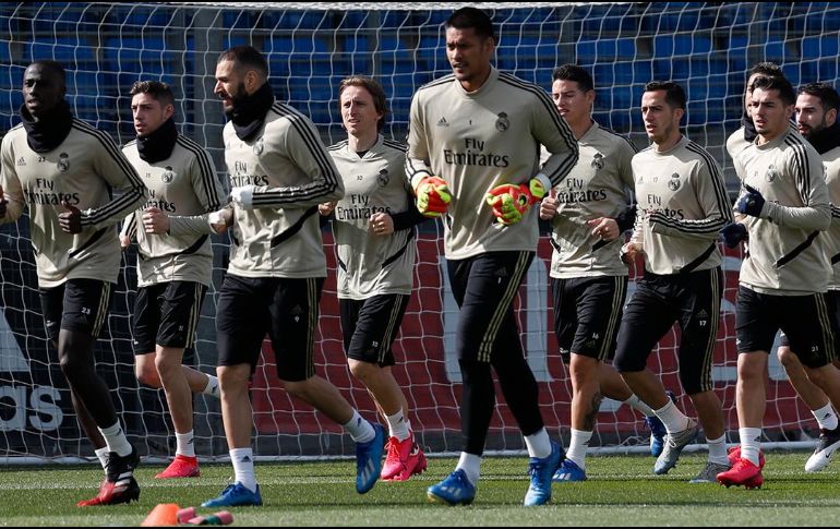 El conjunto merengue de futbol entrenaba de cara al duelo de Champions ante el Manchester City. TWITTER/@realmadrid