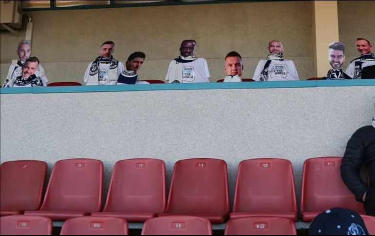 En Bielorrusia se han puesto fotografías de aficionados para simular su presencia en las gradas de los estadios. INSTAGRAM / @dynamobrest