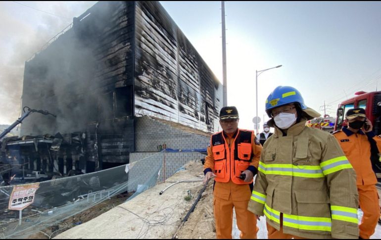 Los bomberos aseguraron que el incendio pudo extenderse ''extremadamente rápido'' y que las víctimas, aparentemente, fueron incapaces de evacuar el lugar. EFE / ESPECIAL