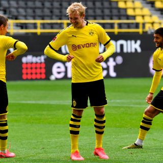 En regreso de la Bundesliga, Borussia Dortmund vence al Schalke