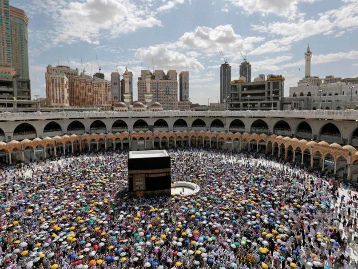  Arabia sólo permitirá peregrinar a La Meca a residentes del país