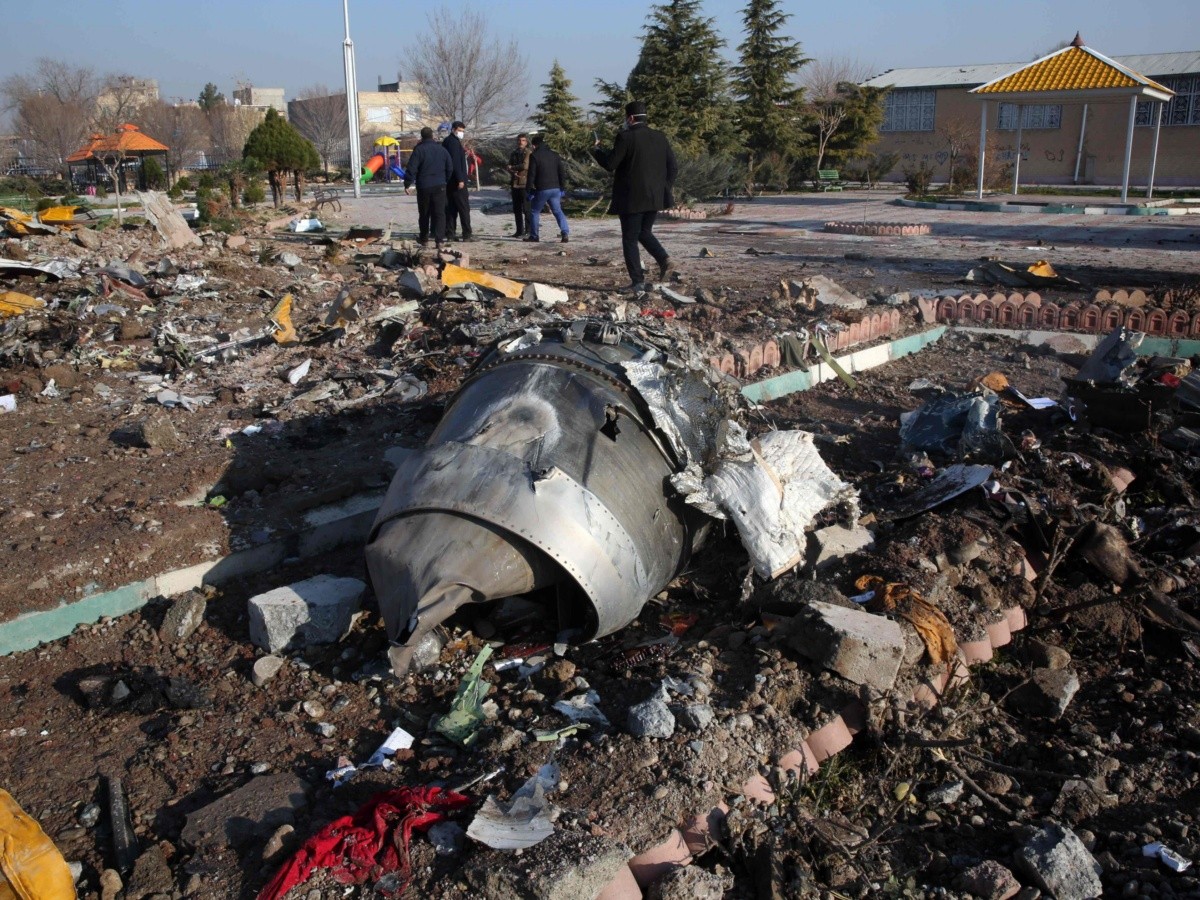  Irán atribuye a error humano el derribo de avión ucraniano
