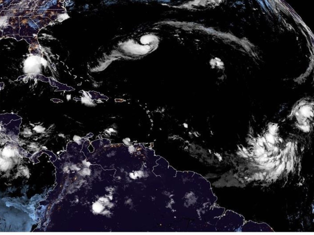  Bermudas se prepara para el impacto del huracán 