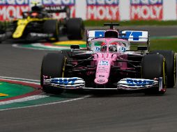 Sergio Pérez hoy en el Gran Premio de Emilia Romaña, en Imola, Italia. AP/R. Carezzevoli