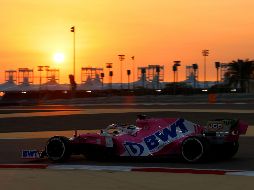 ''Checo'' buscará reponerse este fin de semana, luego de que a tras vueltas de final quedara fuera del podio al romperse el motor de su Racing Point. AFP / G. Cacace