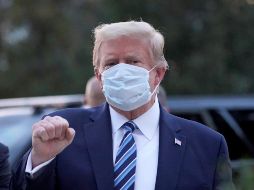 Trump tuvo problemas para respirar y fiebre el 2 de octubre, día en que fue trasladado al hospital. EFE/ARCHIVO