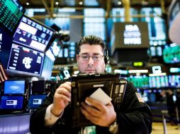 Los principales indicadores borraron las pérdidas de la jornada, a excepción del Nasdaq que cayó un ligero 0.50 por ciento. EFE/ARCHIVO