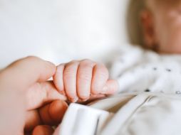 La bebé Aurora había convivido apenas 12 días con sus nuevos padres antes de esta decisión. ESPECIAL/PEXELS