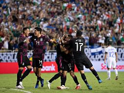 México se impuso en un partido pasado por patadas, empujones, juego ríspido y sobre todo fallas garrafales por parte de los dos equipos. IMAGO7