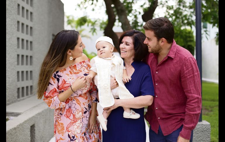 Chloe Santisteban, Lucio Hernández, Ellie Torres y Edgar Hernández Hill