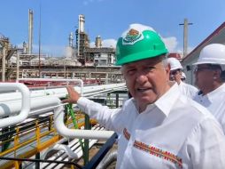 López Obrador grabó el video en la refinería de Minatitlán, Veracruz. YOUTUBE/Andrés Manuel López Obrador