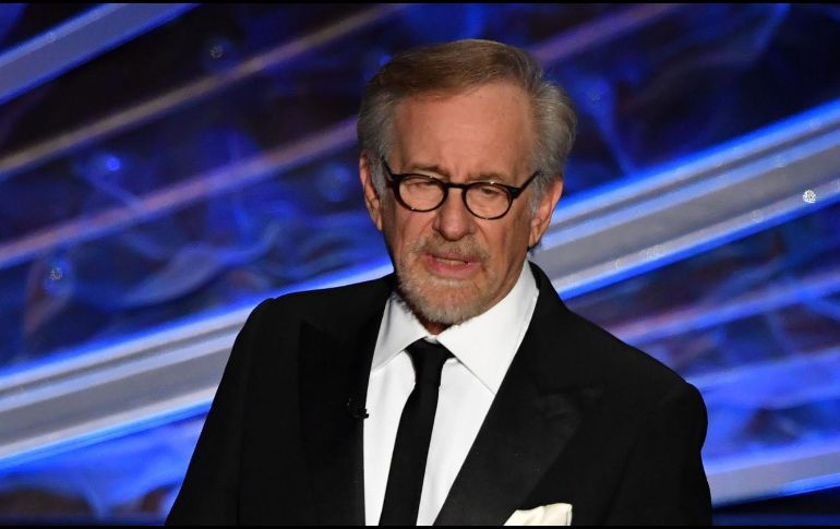 Steven Spielberg explicó este martes que tomó personalmente la decisión de incluir diálogos en español. AP / ARCHIVO