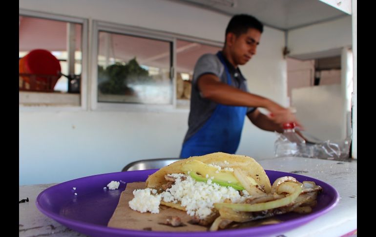 Una taquería ofrece estelares de su menú en un empaque cautivador. EFE/ARCHIVO