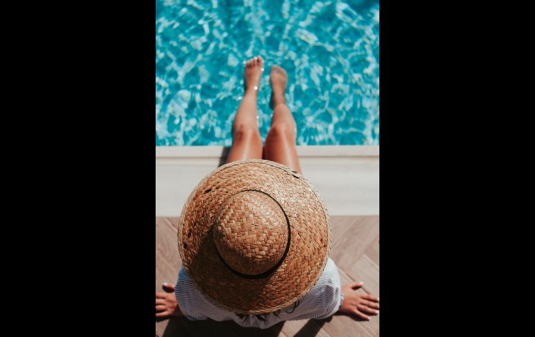 ¡Cuida tu piel durante las vacaciones! / Photo by Angelo Pantazis on Unsplash