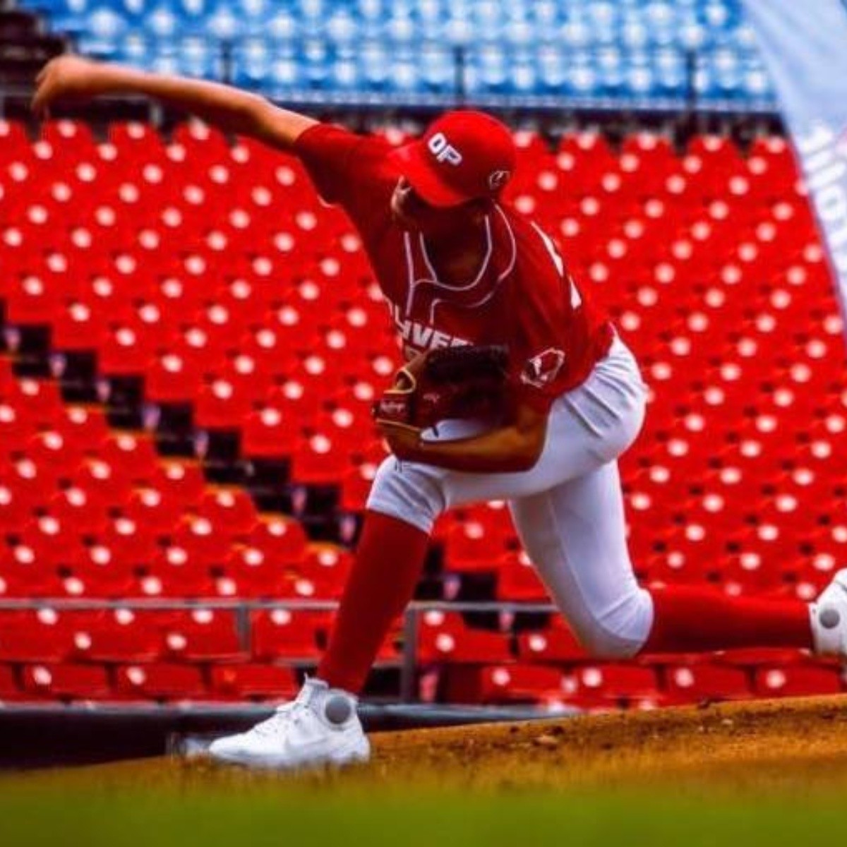 Nuestro pitcher Jesús Cruz, - Charros de Jalisco Beisbol