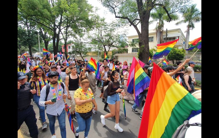 El contingente llegará a la Plaza de la Liberación. . EL INFORMADOR/ Y. MORA