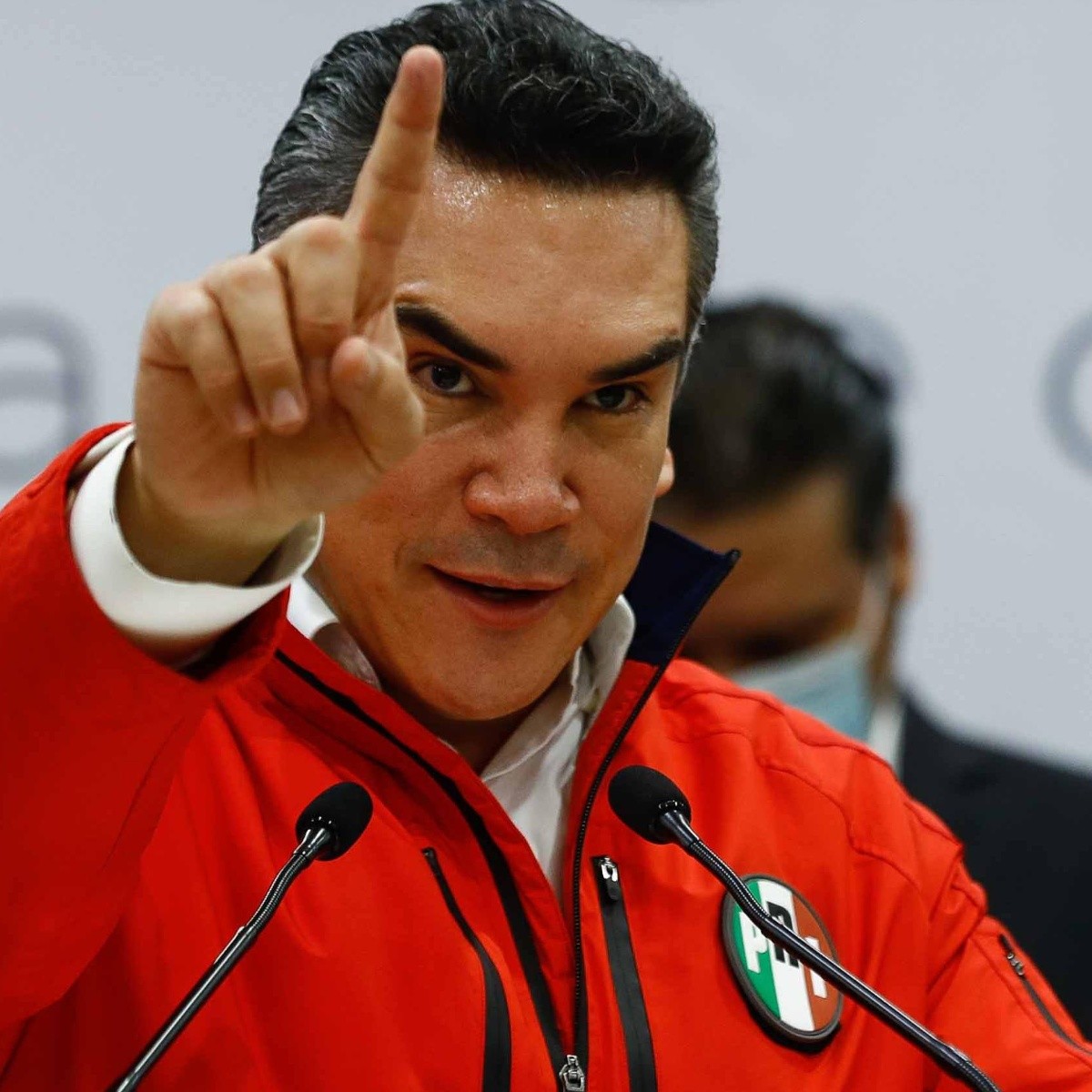 Alejandro Moreno: Fiscalía catea casa del dirigente del PRI en Campeche |  El Informador
