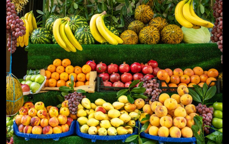 Una buena manera de hacer compras inteligentes en el súper es tener en cuenta cuáles son las frutas y verduras de temporada. ISTOCK GETTY IMAGES/ Chuyko Sergey