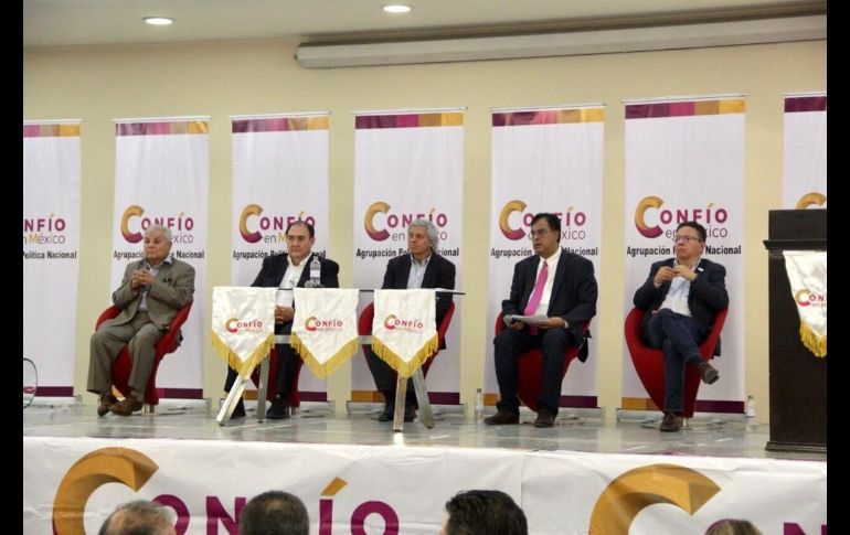 Invitado por la agrupación política Confío en México que preside Salvador Cosío; Claudio X González presentó en Guadalajara la organización Unidos. ESPECIAL