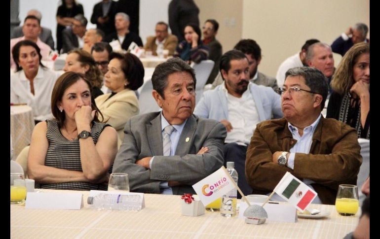 Invitado por la agrupación política Confío en México que preside Salvador Cosío; Claudio X González presentó en Guadalajara la organización Unidos. ESPECIAL