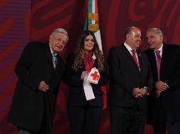 El Presidente Andrés Manuel López Obrador invitó a apoyar a la Cruz Roja, institución que, asegura, realiza una labor muy noble. SUN / C. Mejía