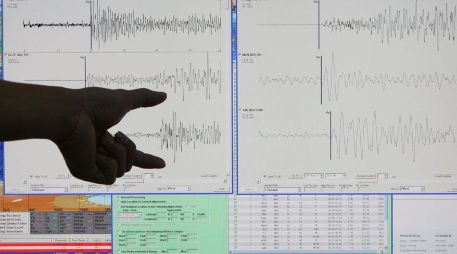 El temblor se produjo hacia las 14:43 hora local y se sintió en lugares tan lejanos como Nueva Delhi, India. EFE/ARCHIVO