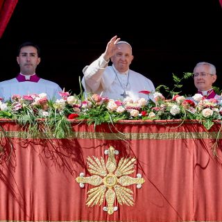 El papa Francisco ruega por la paz en Ucrania y Jerusalén en su mensaje de Pascua