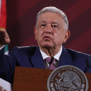 López Obrador acusa de "influyentismo" permisos a empresas de cannabis afines a FOX