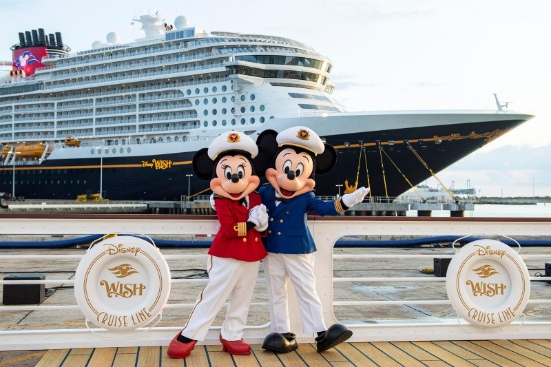 Disney Cruise Line Disney Cruise Line celebra su 25 aniversario El