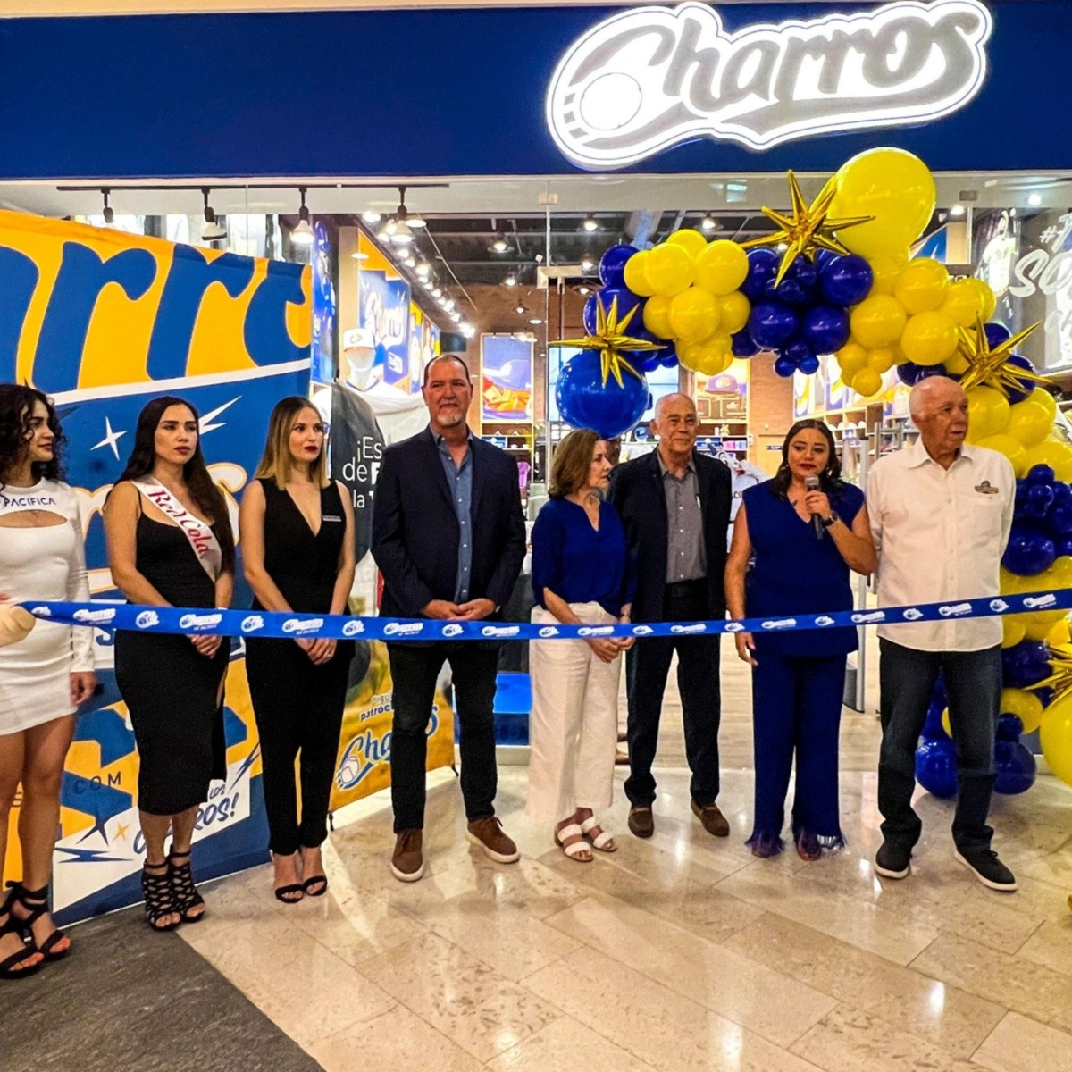 Charros de Jalisco: Inauguran la primera tienda insignia del equipo tapatío  de béisbol en La Gran Plaza