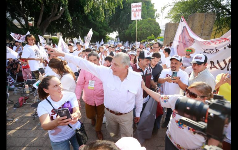 Adán Augusto López llevó a cabo una asamblea en la Plaza de la República. EL INFORMADOR/ C. Zepeda