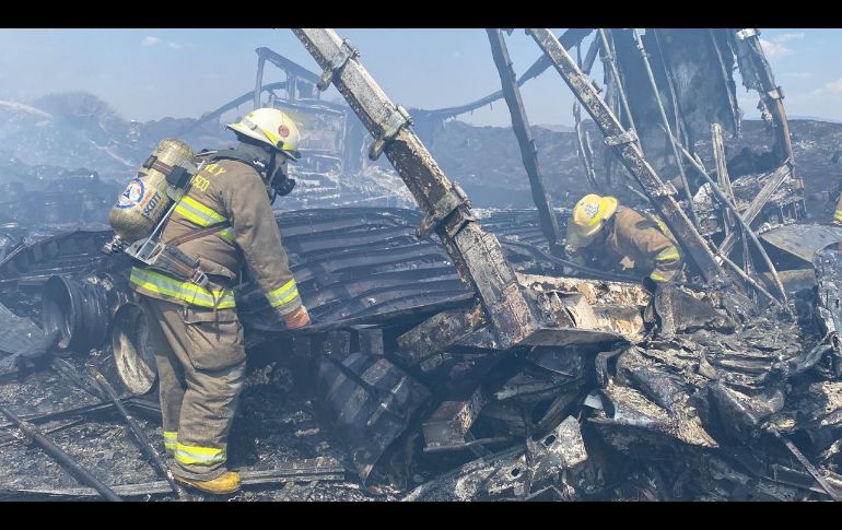 Era funcionaria, una de las personas fallecidas en accidente en carretera Zapotlanejo