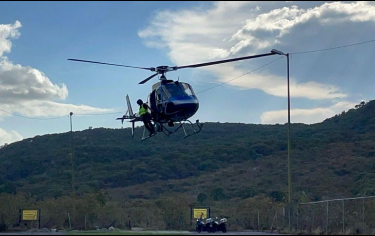 Fue con el helicóptero Zeus de la Comisaría de Guadalajara que lograron recoger el cuerpo. ESPECIAL