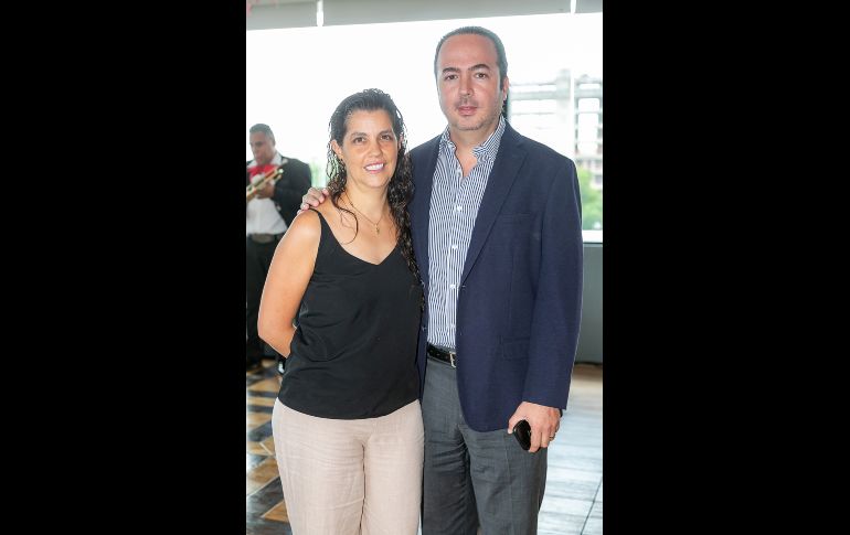 Melisa Hernández y Roberto Ramírez. GENTE BIEN JALISCO/ Jorge Soltero