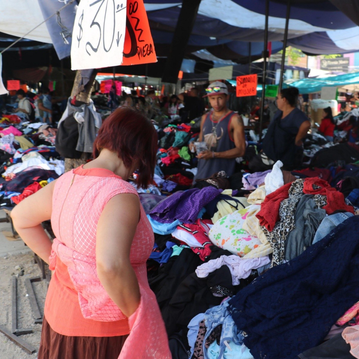 Dónde comprar ropa para vender en Guadalajara? 11 opciones