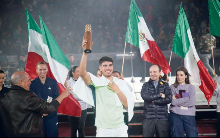 El tenista español disfrutó a lo grande del cobijo del público mexicano. EL UNIVERSAL