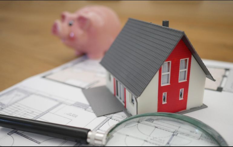 Alquilar una casa implica arrendarla por un tiempo específico a cambio de un pago mensual conocido como renta. Unsplash