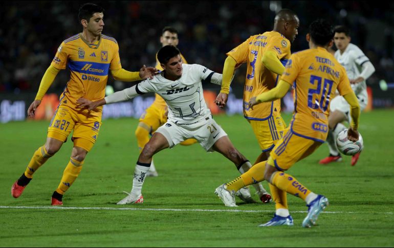 El panorama para Antonio Mohamed y sus Pumas no luce muy bien, pues visitarán El Volcán con marcador de 0-1 en contra conseguido la noche del pasado jueves en la ida. SUN / C. Mejía