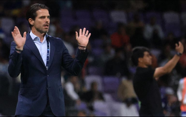 Fue apenas en el 2021 cuando Fernando Gago debutó como entrenador, y ahora podría asumir un reto mayúsculo al tomar las riendas del Rebaño de cara al Clausura 2024. AFP / ARCHIVO