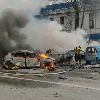 Bombardeos sobre la frontera de Ucrania dejan a 14 personas sin vida