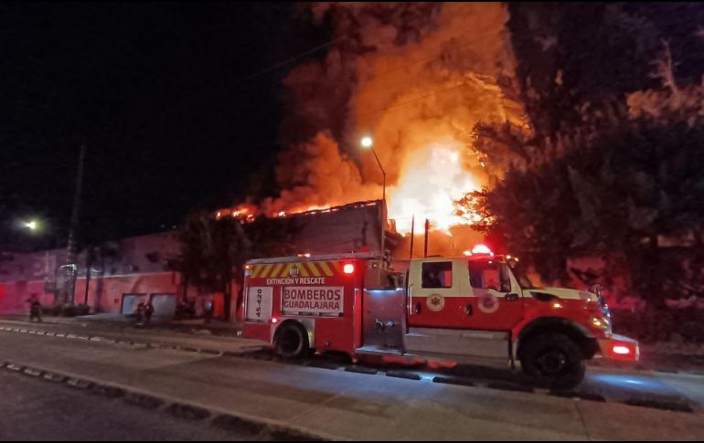 No se reportaron personas lesionadas ni afectadas por el incendio. ESPECIAL