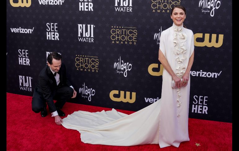 Las celebridades acuden con sus mejores galas para deslumbrar en la alfombra roja donde una característica sobresalió durante el desfile de estrellas. EFE / A. Dinner