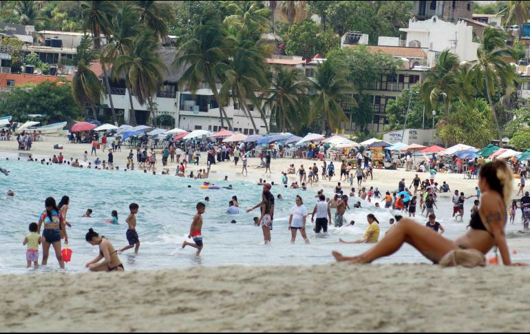 Si un trabajador labora durante todo un año, tiene derecho al pago de vacaciones, generándose desde el primer día de ingreso hasta el mismo día del año siguiente. SUN / ARCHIVO