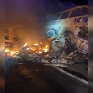 Suman 22 muertos tras accidente en carretera de Sinaloa