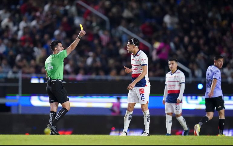 El posible penal que no marcaron a favor de Guadalajara pudo haber significado el 3-0 momentáneo para el conjunto tapatío. IMAGO7.