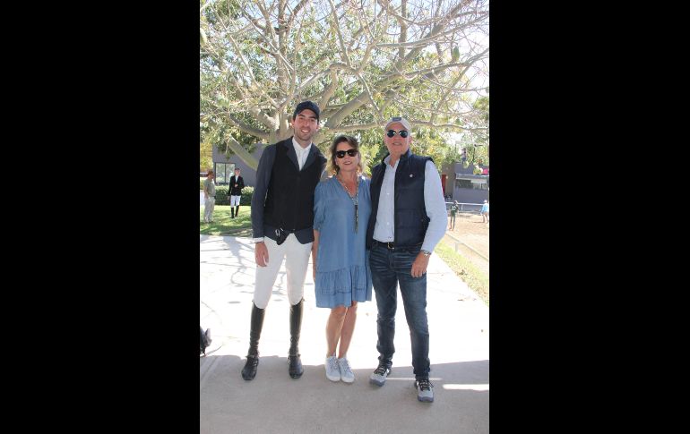 Andrés, Lily y Jorge Berganza. GENTE BIEN JALISCO/ Esmeralda Escamilla