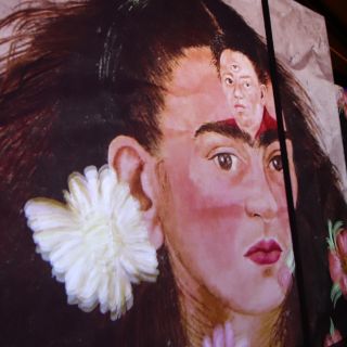 Llega a Querétaro la exposición inmersiva 'Yo soy Frida Kahlo'