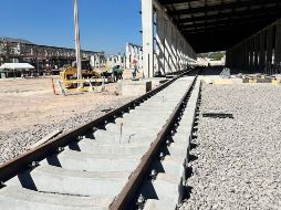 En las imágenes se muestra el tramo de Tlajomulco y el Centro Universitario, del cruce Constitución, del tramo Fortuna, la estación El Cuervo, en San Sebastián, y del proceso de soldadura aluminotérmica. CORTESÍA / SIOP