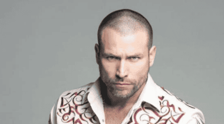 El actor de 47 años, Rafael Amaya, dirá “adiós” a su papel como narcotraficante en la novena temporada de la serie de Telemundo, 